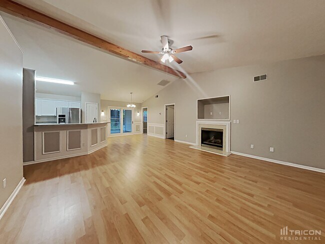 Foto del edificio - 13619 Michael Lynn Rd