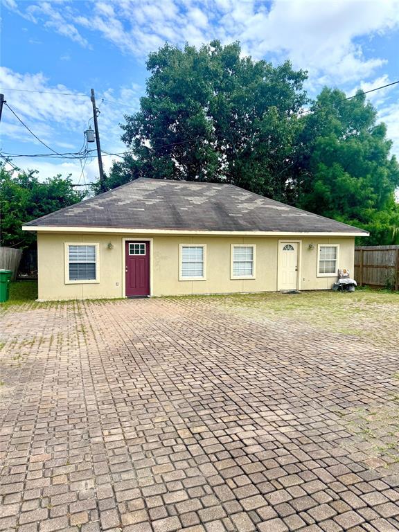 Foto principal - 8155 Ogden St