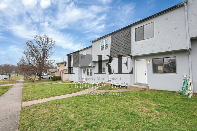 Building Photo - 1724 River Bend Rd