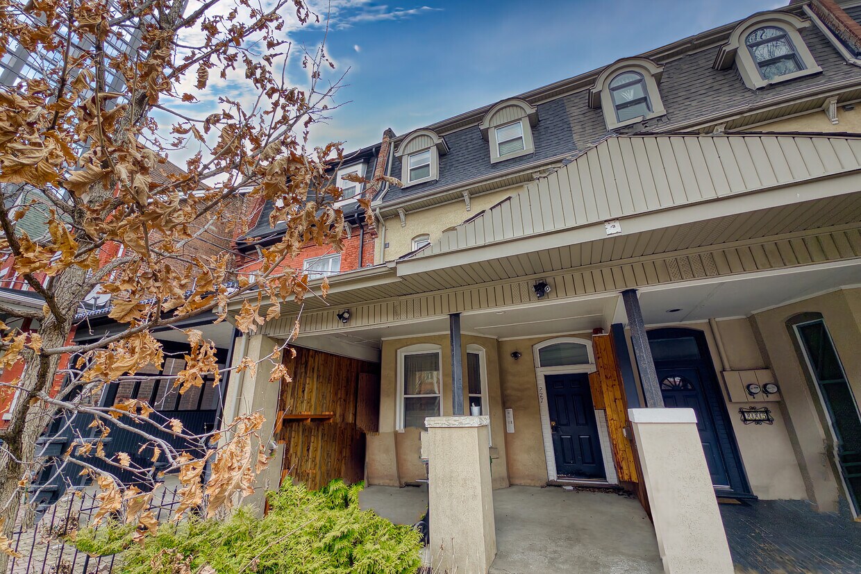 Photo principale - 227 Beverley St