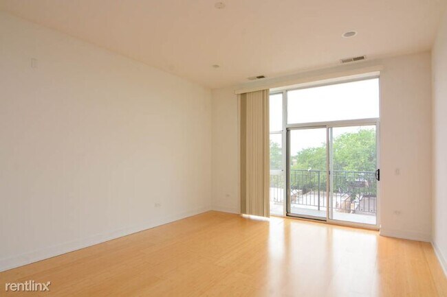 Foto del edificio - 4730 N Kimball Ave