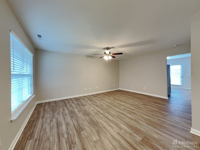 Foto del edificio - 2820 Wild Poplar Way
