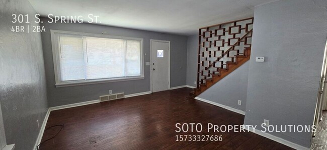 Building Photo - 4BD/2BA House