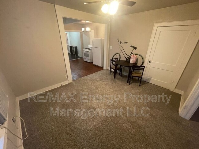 Foto del edificio - 1321 NE 16th St