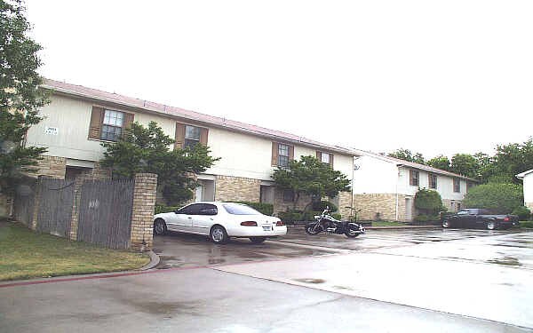 Foto del edificio - Sappington Place Townhomes