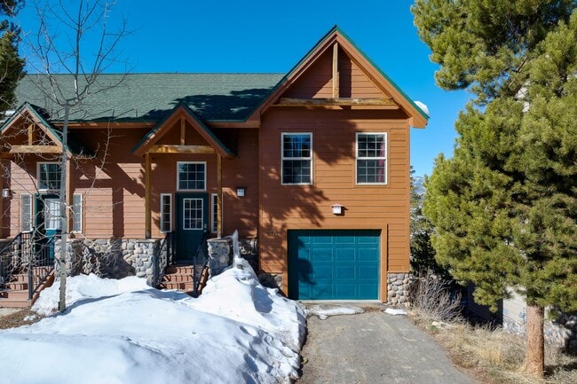 Building Photo - 904 Wapiti Dr