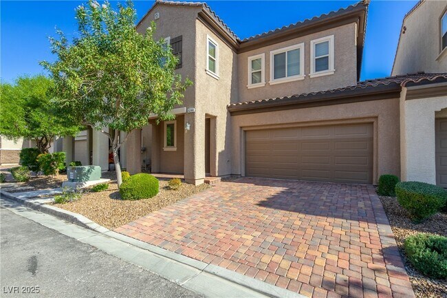 Foto del edificio - 5244 Fiery Sky Ridge St