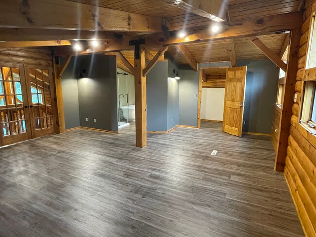 Building Photo - 29558 Whispering Pines Rd