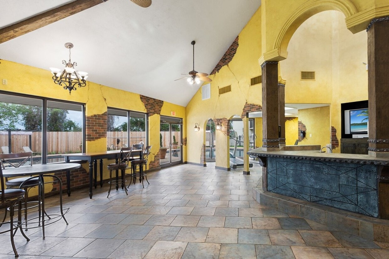 2BR 2BA Condo Downtown (Riverview Condomin... - 2BR 2BA Condo Downtown (Riverview Condomin...