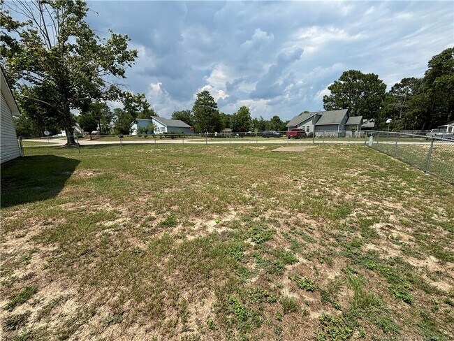 Building Photo - 5717 Trevino St