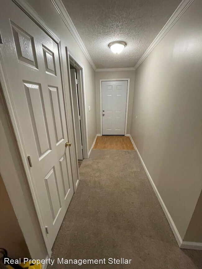 Foto del edificio - 3 br, 2 bath House - 5050 Valley Court