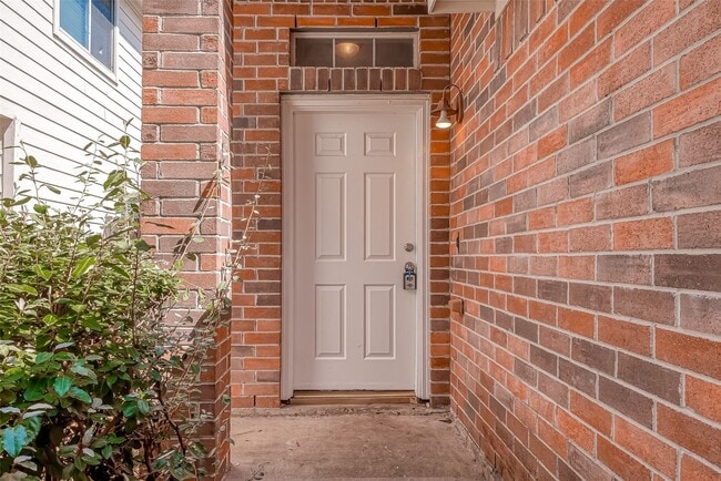 Foto del edificio - 7127 Sedona Ct