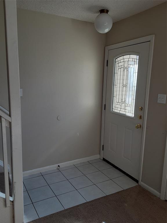 Building Photo - 3206 Mossrock Dr