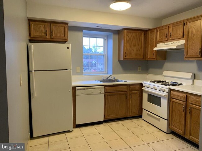Building Photo - 11908 Tarragon Rd