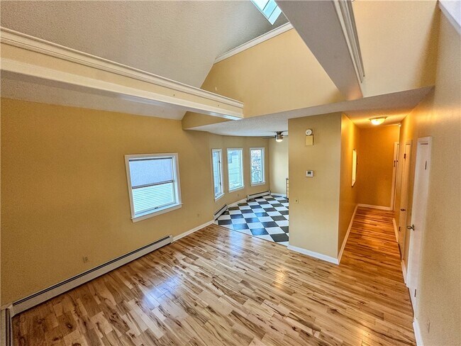 Foto del edificio - 113 Comfort St