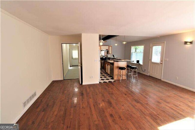 Foto del edificio - 979 Chestnut Oak Ct