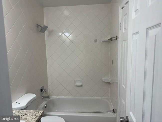 Foto del edificio - 14806 Hancock Ct