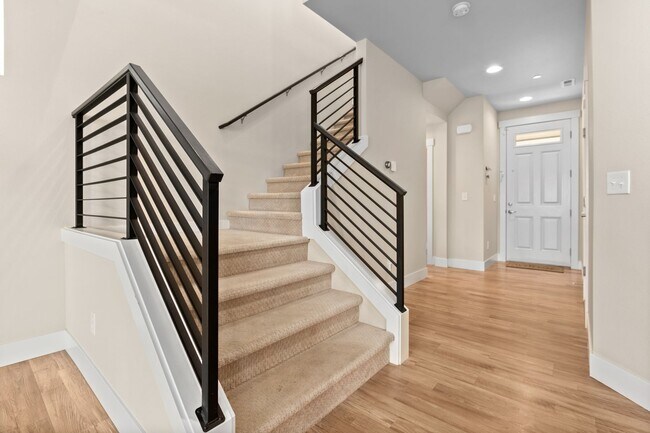 Foto del edificio - 3Bd/2.5Ba Lynnwood Home