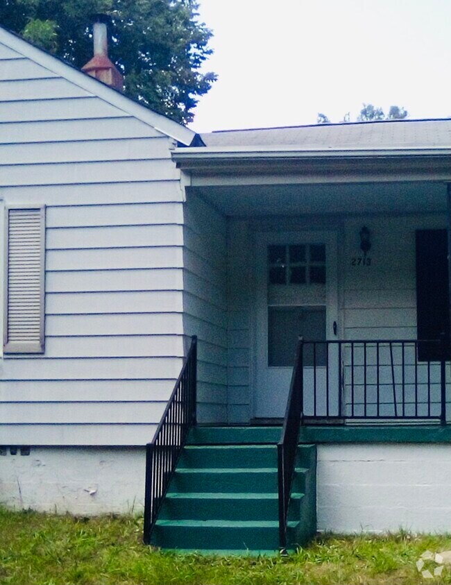 Milbourne Heights Student Apartments for Rent High Point, NC 1