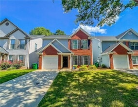 Building Photo - 1401 Gates Cir SE