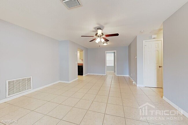 Building Photo - 2213 Lauren Dr