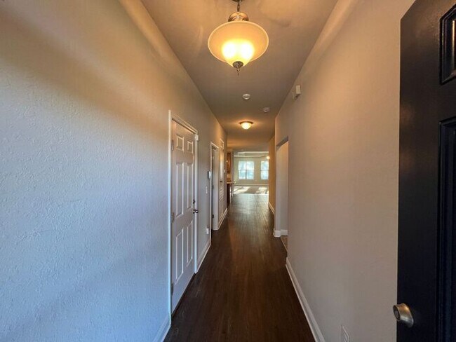 Foto del edificio - Pensacola - Millview Estates - 3 Bedroom, 2 Bathroom