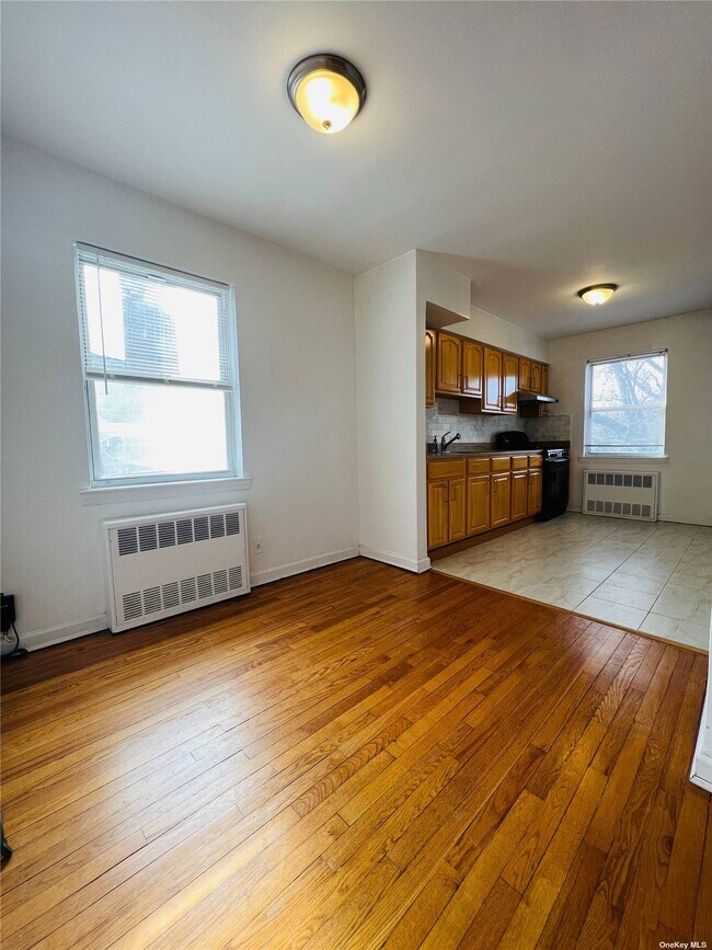 Foto del edificio - 42-41 209th St