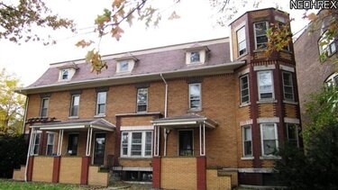 Primary Photo - 11819 Clifton Blvd