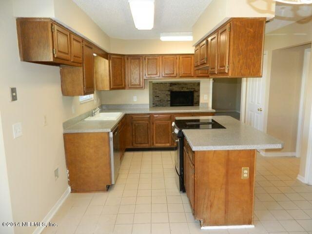 Foto del edificio - 1649 Derringer Rd