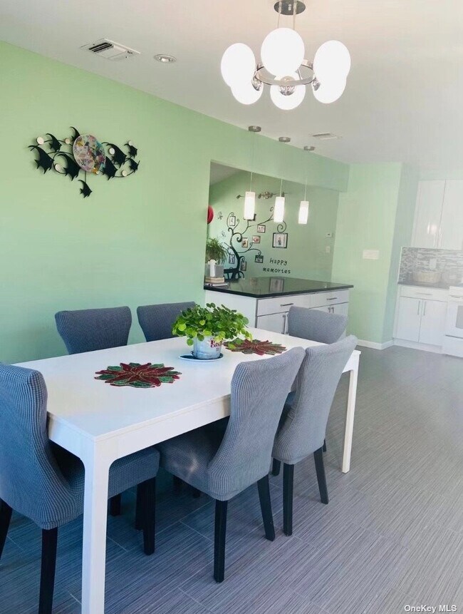 Foto del edificio - 6 Smith Pl