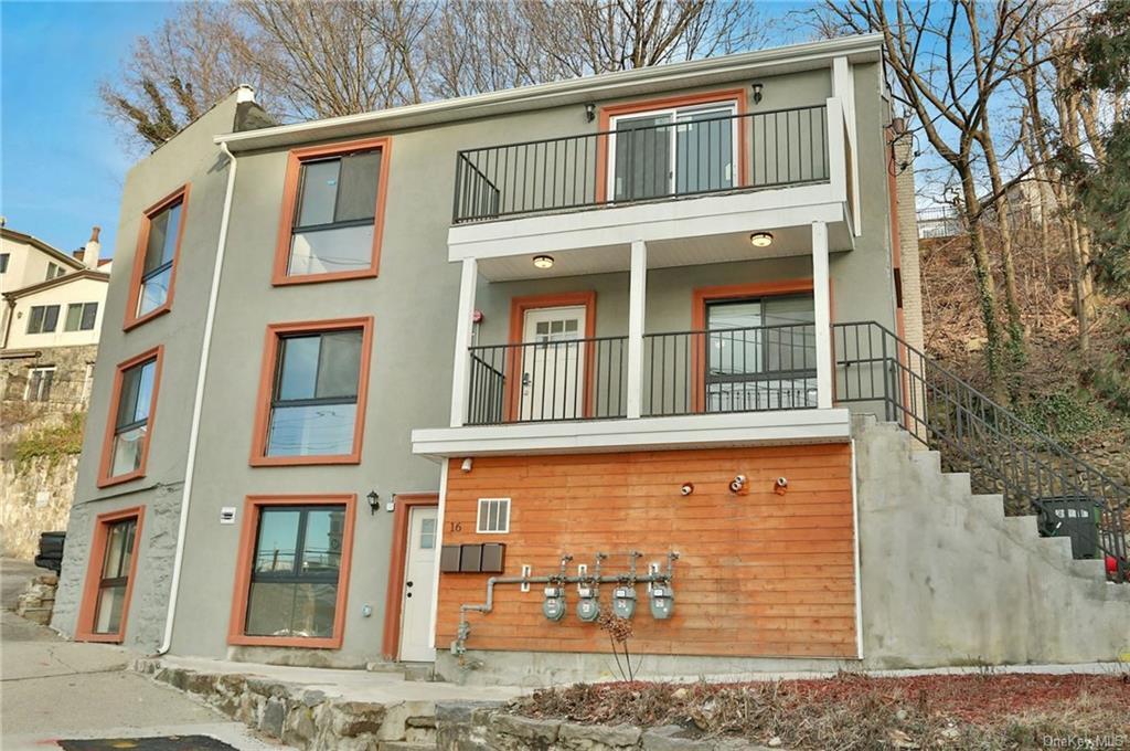 16 White St Unit 2R, Tarrytown, NY 10591 Room for Rent in Tarrytown