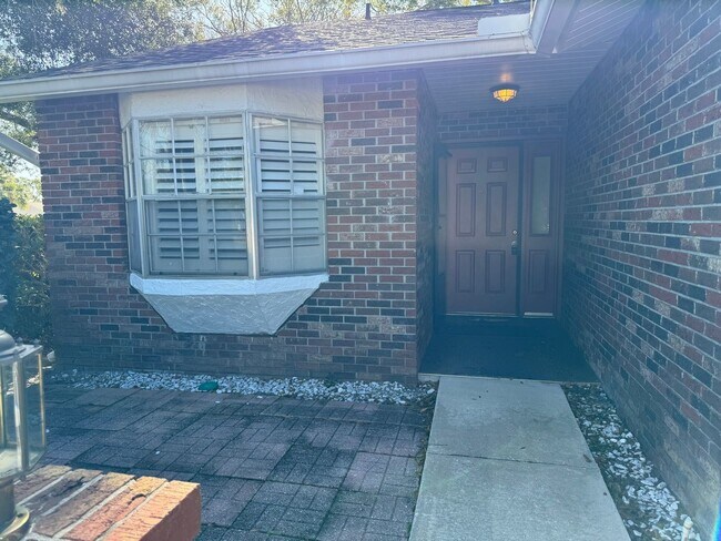 Building Photo - 2 br, 2 bath House - 5103 LAZY OAKS DRIVE