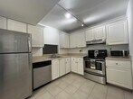 Foto principal - 701 N Pine Island Rd