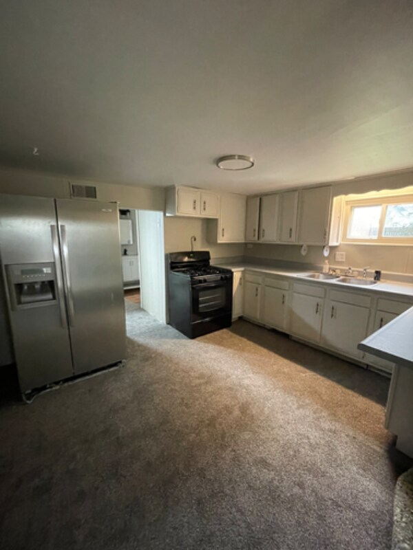 Foto del edificio - 1247 Leishman Ave