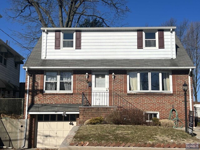 Primary Photo - 30 Mill St