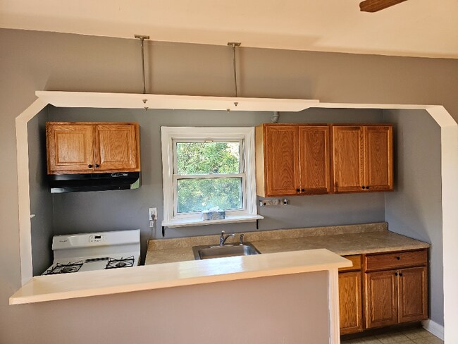 Foto del edificio - 2535 Glencoe Rd