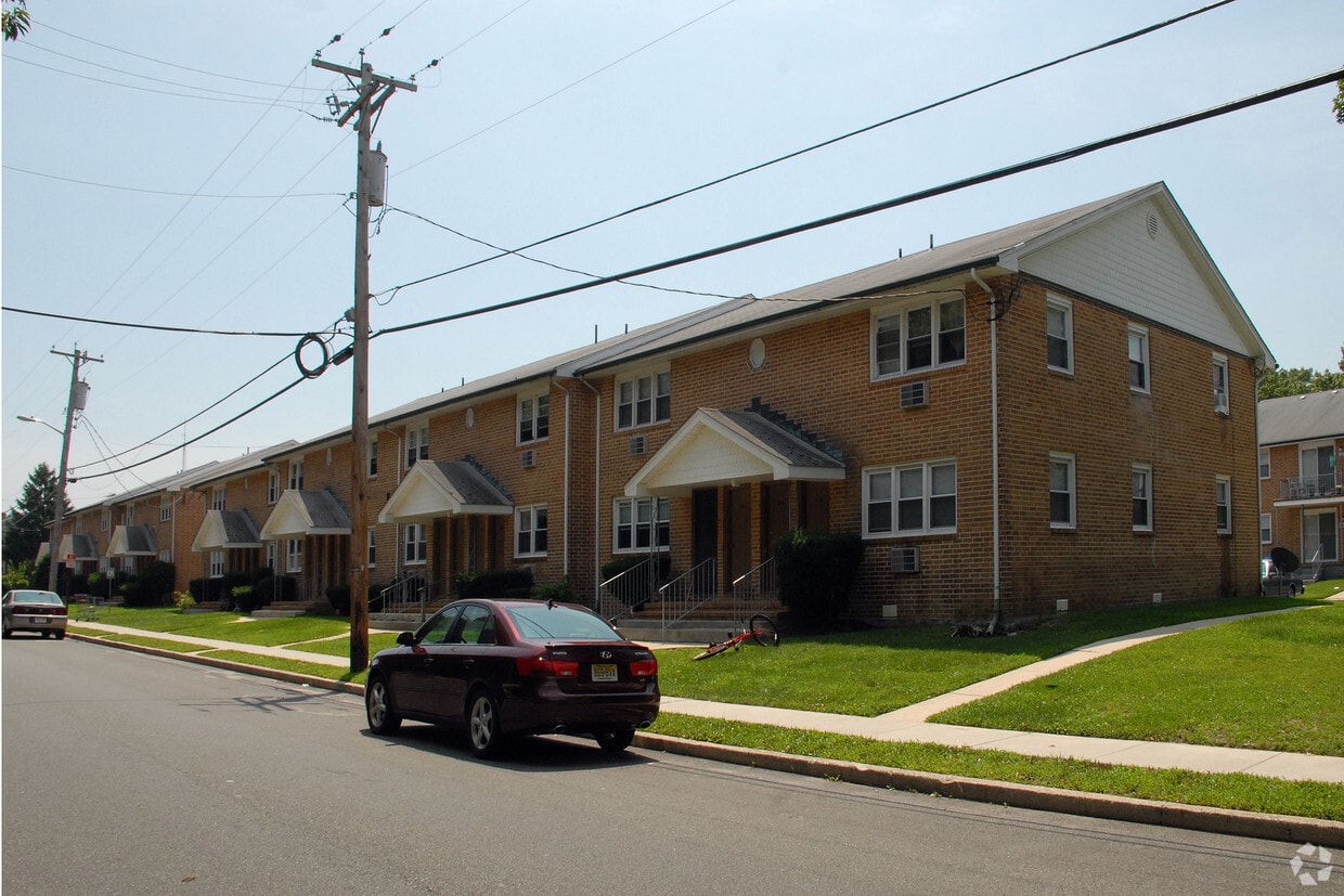 Groveland Manor Apartments Somers Point, NJ
