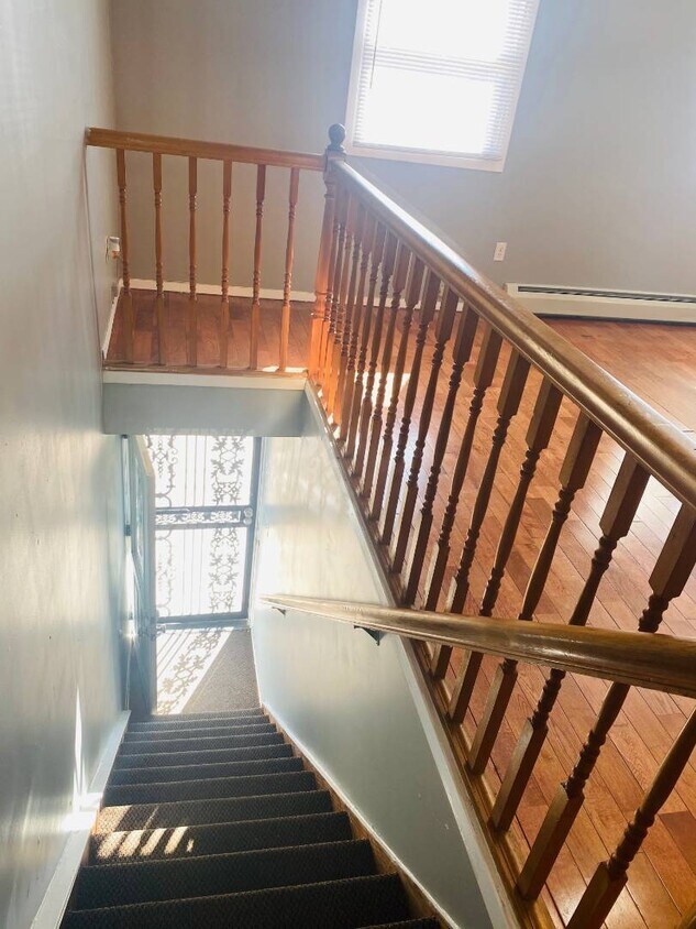 Foto principal - 145-28 Frankton St