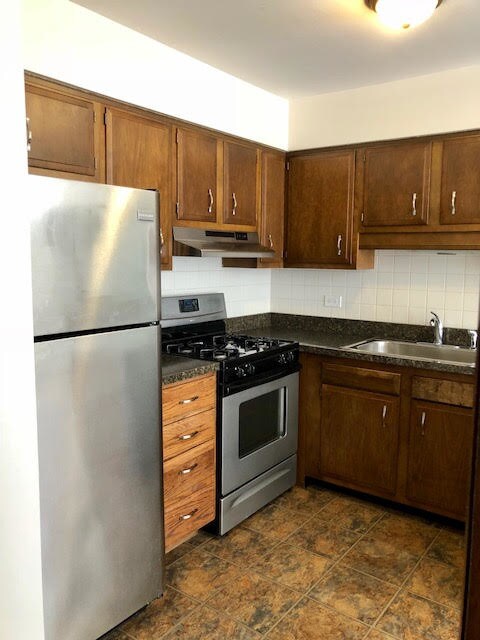 Foto del edificio - 4528 Elm Ave