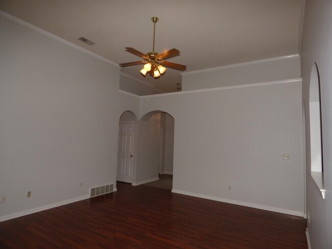 Building Photo - 2569 Plum Creek Dr