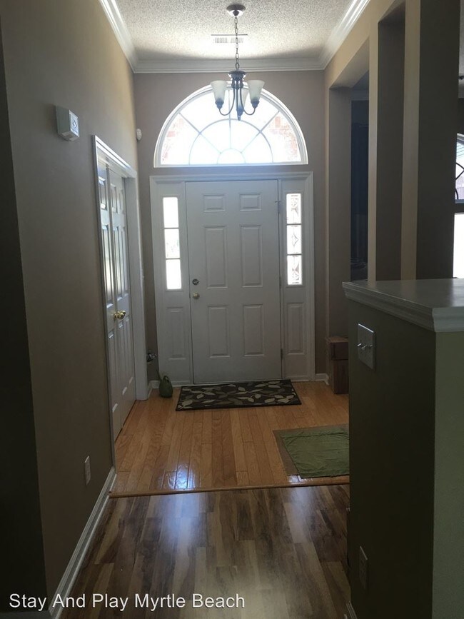 Foto del edificio - 5803 Mossy Oaks Dr