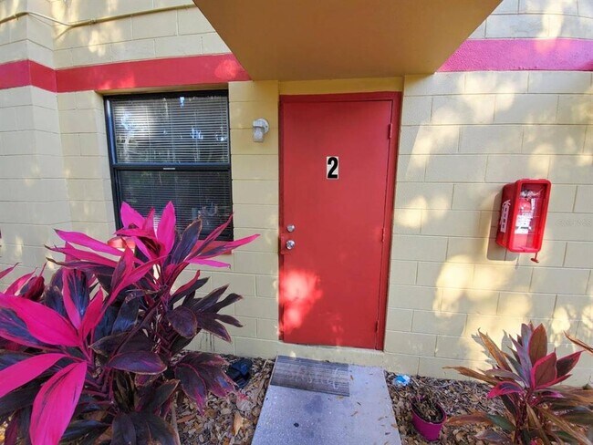 Foto del edificio - 706 M.L.K. Blvd S