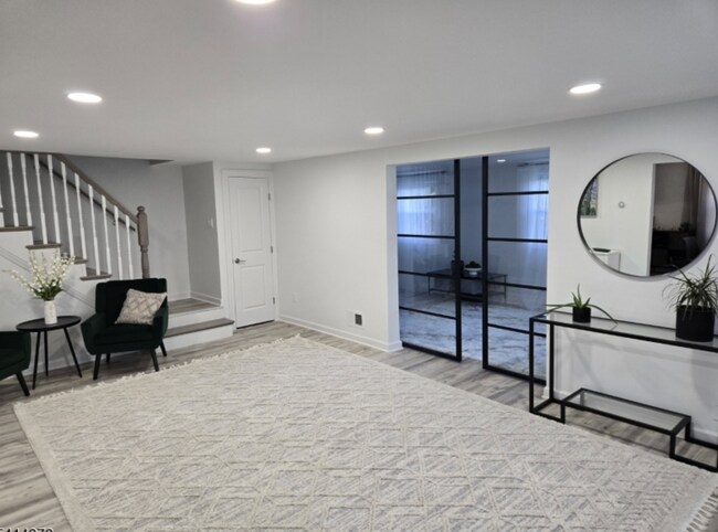 Foto del edificio - 183 Milltown Rd