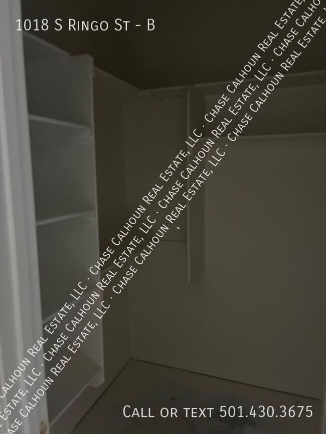 Building Photo - 1018 S Ringo St