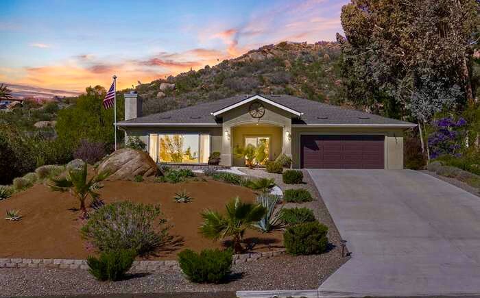 Primary Photo - 16530 Daza Dr