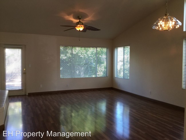 Building Photo - 4 br, 2 bath House - 8836 Land Star Way