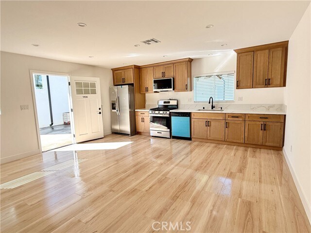 Building Photo - 17436 Horace St