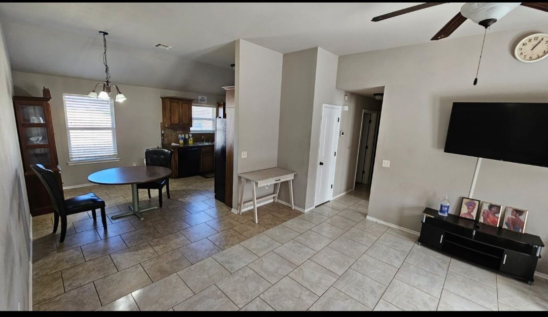 Foto del edificio - 12812 Heritage Oaks Dr