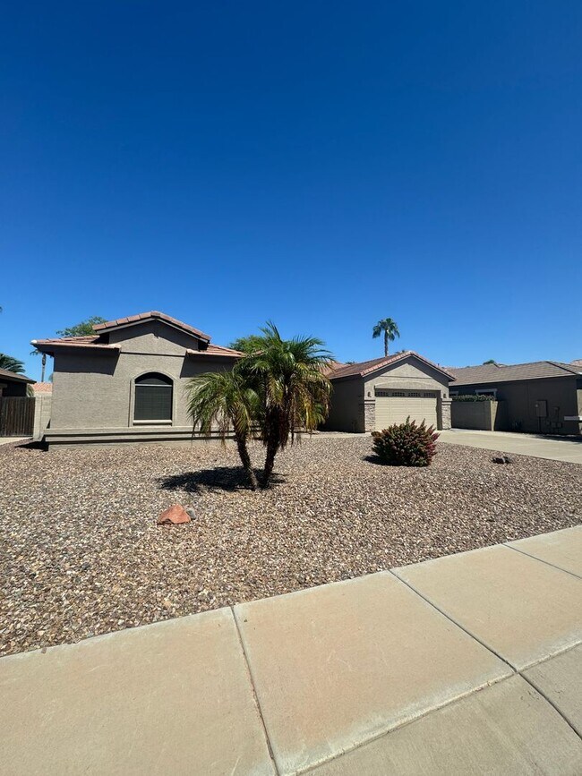 Foto del edificio - 4 BEDROOM IN CORONADO RANCH