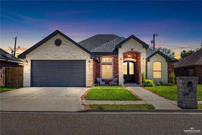 Foto del edificio - 29 Sun Chase St